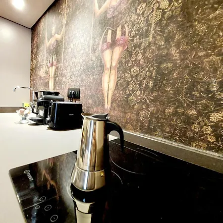 Via Ceccardi 3 Génova