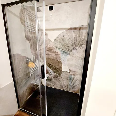 Via Ceccardi 3 Apartament Genua