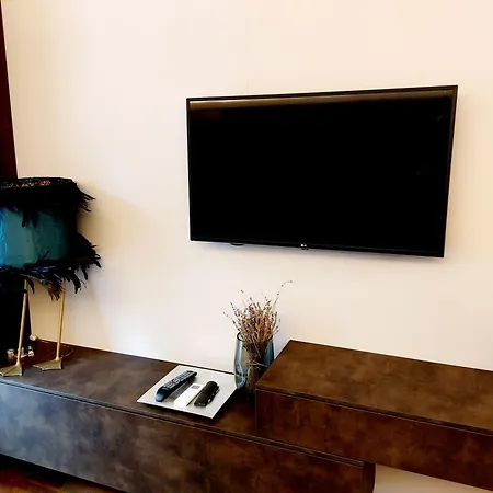 Apartament Via Ceccardi 3 Genua