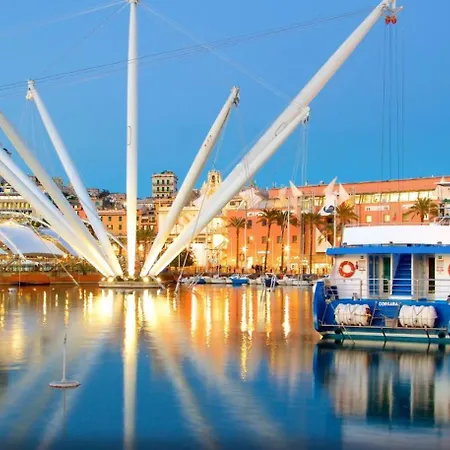 דירה Via Ceccardi 3 ג'נובה